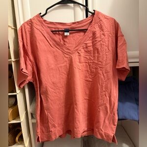 Old Navy vintage tee size large in color pink